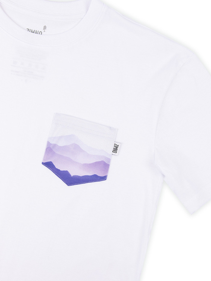 T-Shirt Relaks Unisex Biały z Kieszonką Fioletowe Góry T-Shirt Relaks Unisex Biały z Kieszonką Fioletowe Góry