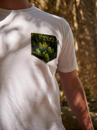 T-Shirt Relaks Unisex Biały z Kieszonką Las Lookbook T-Shirt Relaks Unisex Biały z Kieszonką Las Lookbook