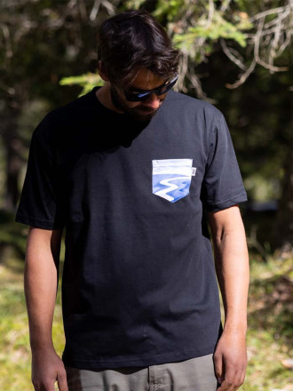 T-Shirt Relaks Unisex Czarny z Kieszonką Rzeka Lookbook