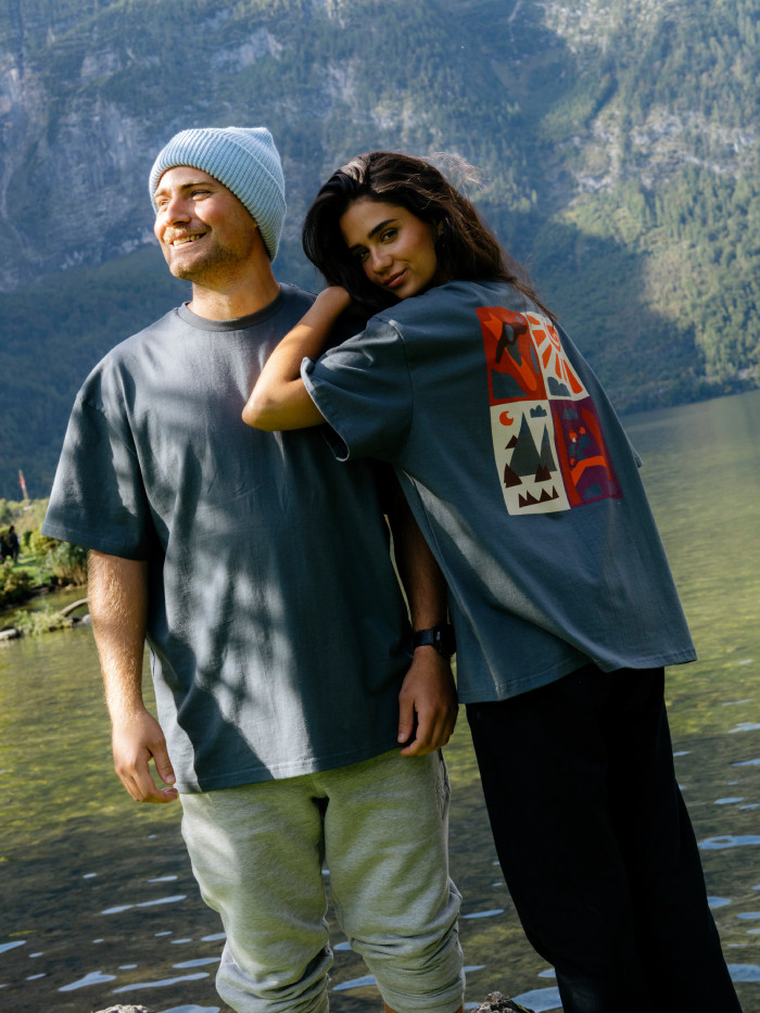 T-Shirt pudełkowy grafitowy z nadrukiem GÓRY UNISEX