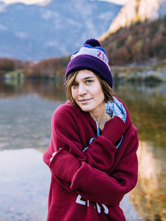 Bluza Hoodie Bordowa Lookbook Bluza Hoodie Bordowa Lookbook