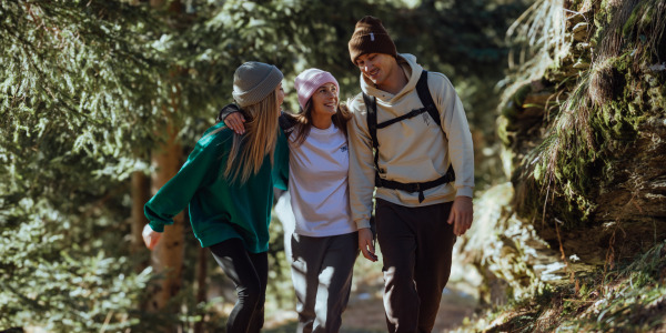 JAK DBAĆ O WEŁNĘ MERINO W ODZIEŻY OUTDOOROWEJ?