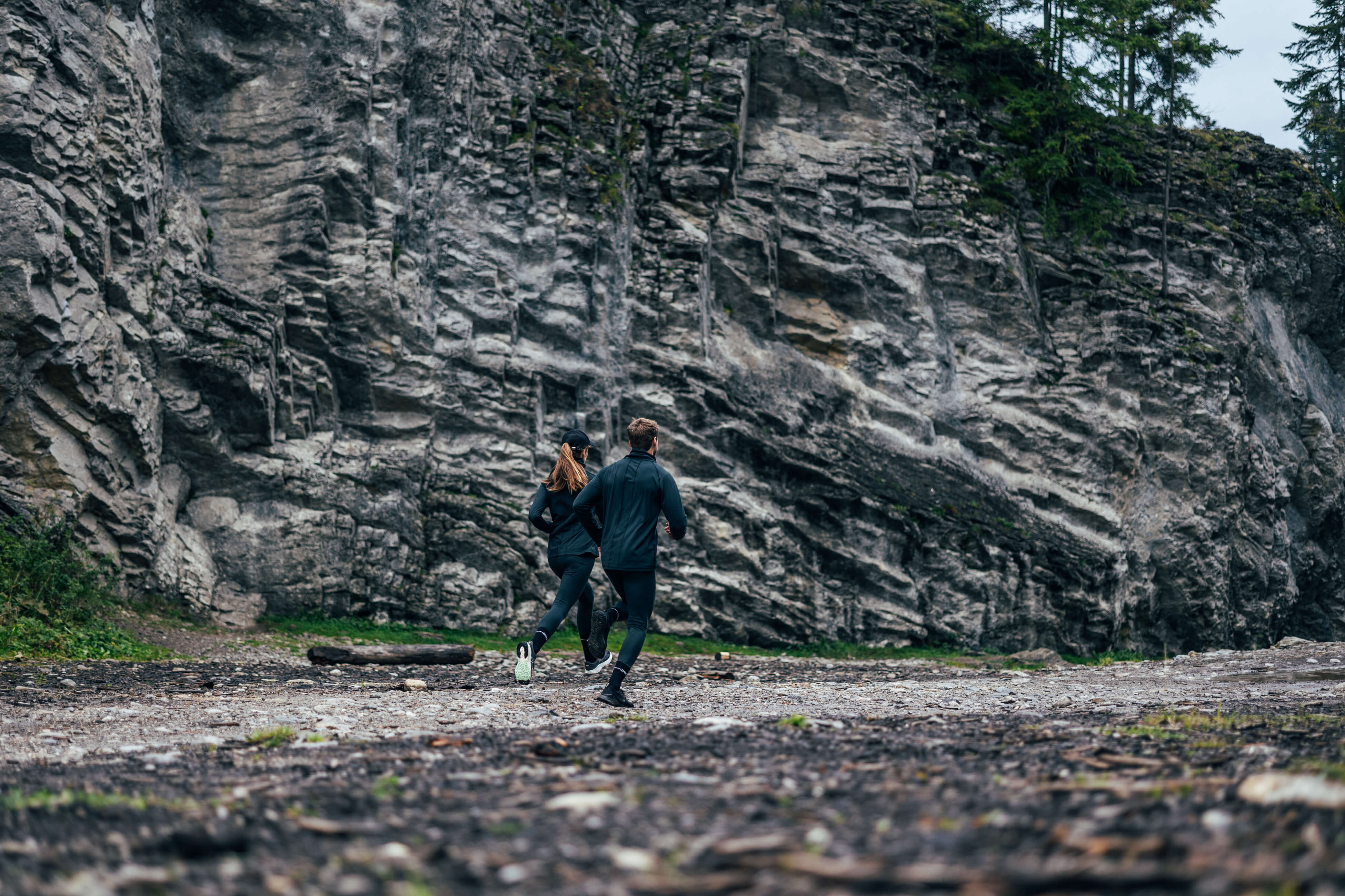 GÓRSKIE BIEGI ULTRA – JAK PRZYGOTOWAĆ SIĘ DO PIERWSZEGO STARTU?